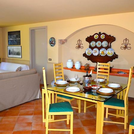 דירות גרבינה די קטניה Casa Magnolia מראה חיצוני תמונה