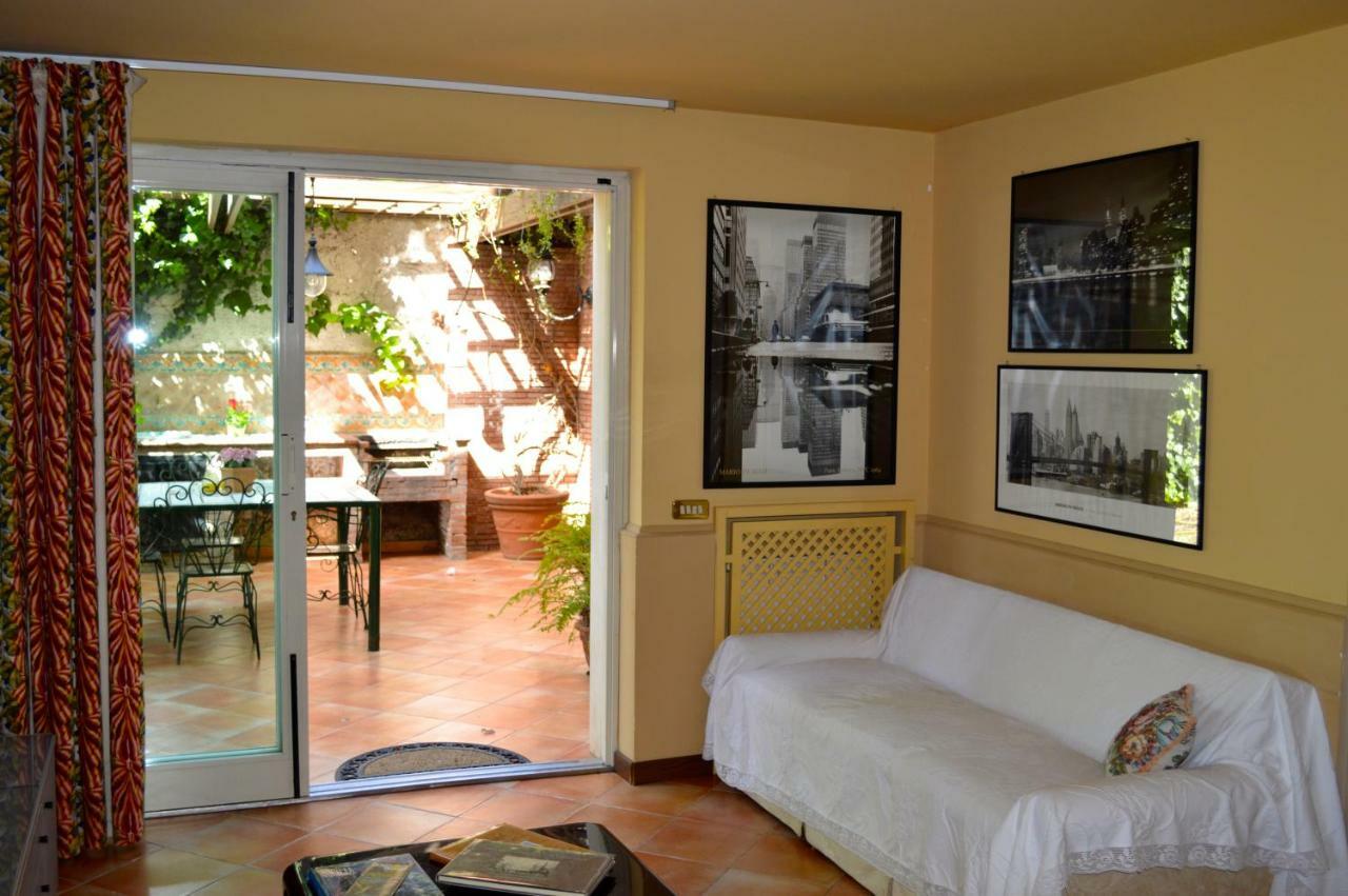 דירות גרבינה די קטניה Casa Magnolia מראה חיצוני תמונה