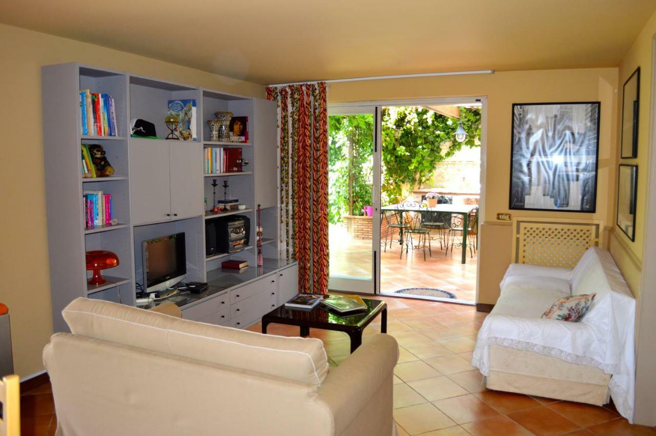 דירות גרבינה די קטניה Casa Magnolia מראה חיצוני תמונה